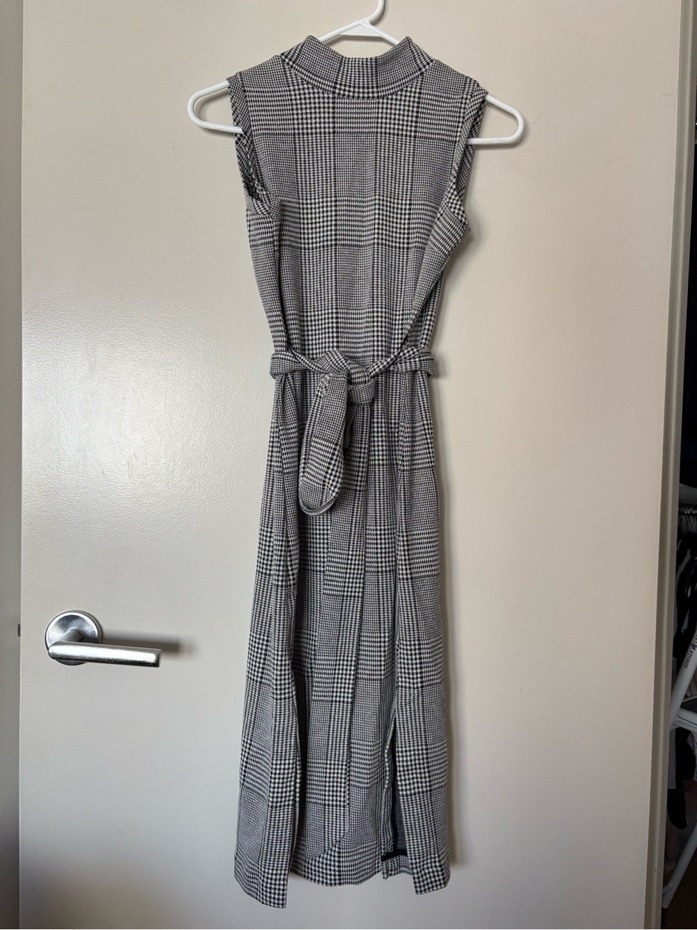 Banana Republic Black and White Plaid Sleeveless Midi Dress with Tie